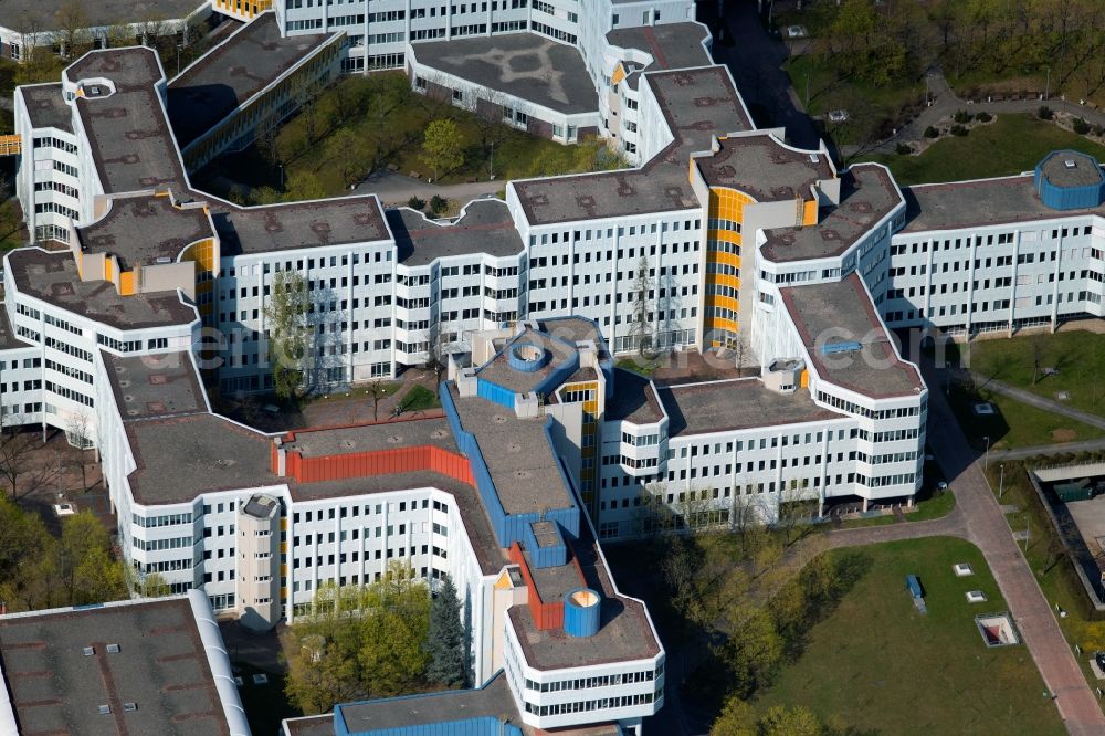 München from the bird's eye view: Building complex of the education and training center Siemens Global Learning Campus in the district Ramersdorf-Perlach in Munich in the state Bavaria, Germany