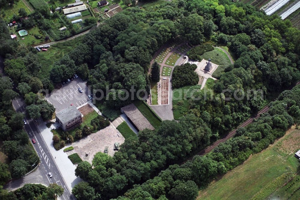 Aerial photograph Seelow - The Seelow Heights Memorial Seelow in the state of Brandenburg. The Battle of the Seelow Heights in April 1945 opened the end of the Second World War