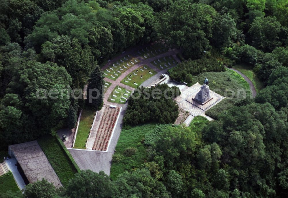 Seelow from above - The Seelow Heights Memorial Seelow in the state of Brandenburg. The Battle of the Seelow Heights in April 1945 opened the end of the Second World War