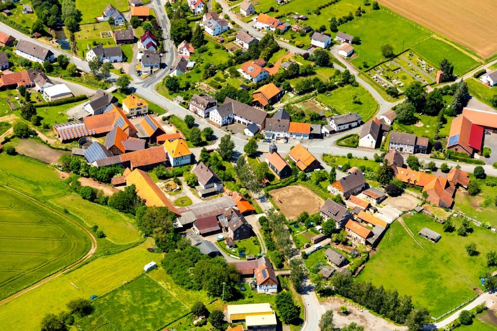 Nieder-Waroldern from above - Homestead of a farm on Dehringhaeuser Strasse in Nieder-Waroldern in the state Hesse, Germany