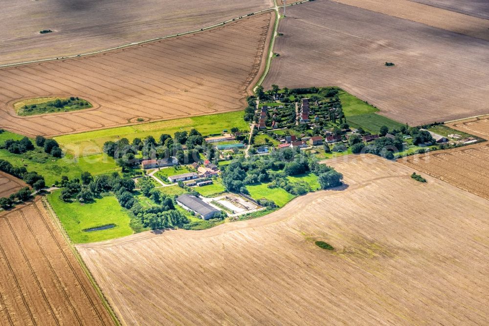 Aerial photograph Schwarbe - Homestead of a farm in Schwarbe in the state Mecklenburg - Western Pomerania, Germany