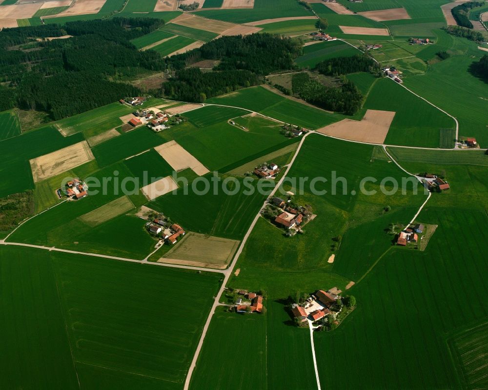 Schwimmbach from the bird's eye view: Homestead and farm outbuildings on the edge of agricultural fields in Schwimmbach in the state Bavaria, Germany