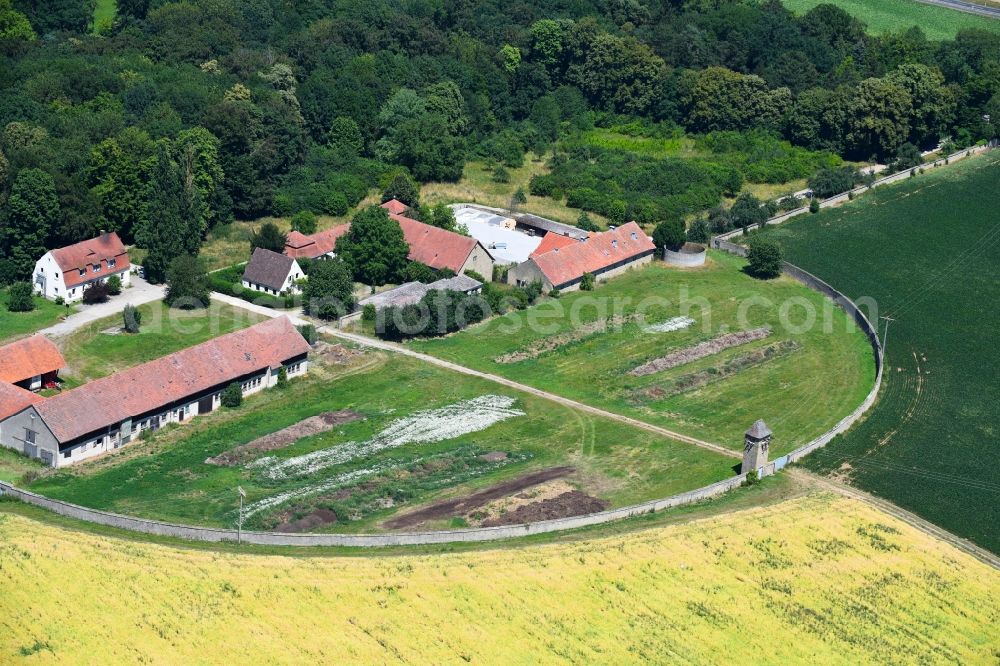 Aerial image Werneck - Homestead of a farm on Schlosspark in Werneck in the state Bavaria, Germany