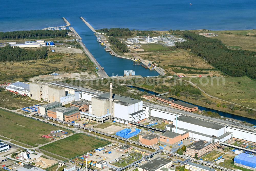 Aerial photograph Freesendorf - Building the decommissioned reactor units and systems of the NPP - NPP nuclear power plant AKW Lubmin in Freesendorf in the state Mecklenburg - Western Pomerania, Germany