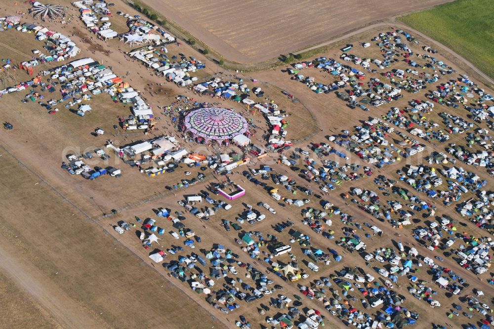 Aerial image Stölln - Participants in the Antaris Projekt music festival on the event concert area on airfield in Stoelln in the state Brandenburg, Germany
