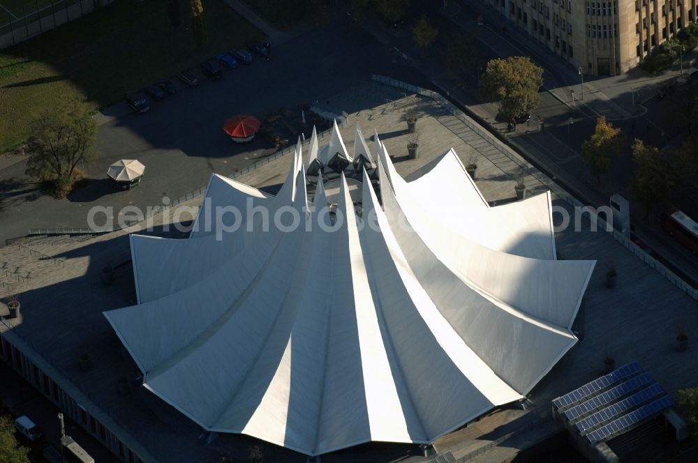 Berlin from the bird's eye view: Event and music-concert grounds of the Arena Tempodrom on Moeckernstrasse in the district Kreuzberg in Berlin, Germany
