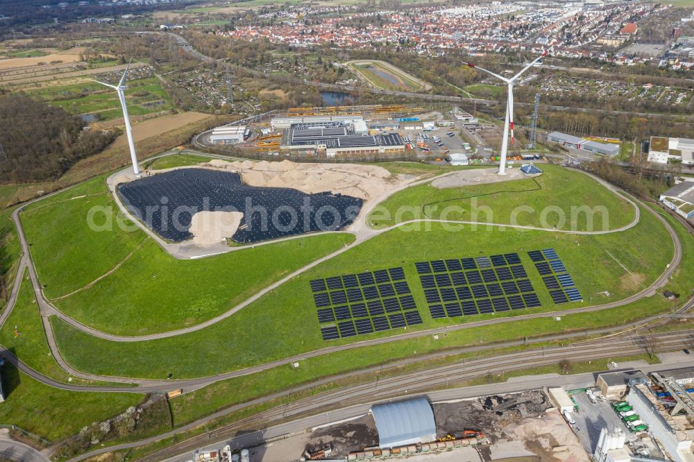 Aerial photograph Karlsruhe - Site of heaped landfill Energieberg in the district Muehlburg in Karlsruhe in the state Baden-Wurttemberg, Germany