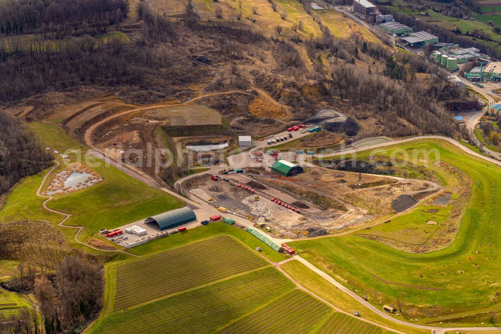 Aerial photograph Ringsheim - Site of heaped landfill of Zweckverband Abfallbehandlung Kahlenberg in Ringsheim in the state Baden-Wurttemberg, Germany
