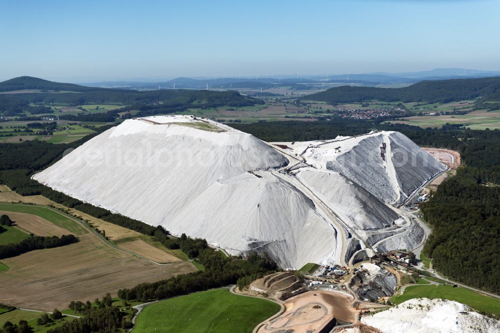 Aerial photograph Hohenroda - Site of the mining stockpile for potash and salt production in Hohenroda in the state Hesse, Germany
