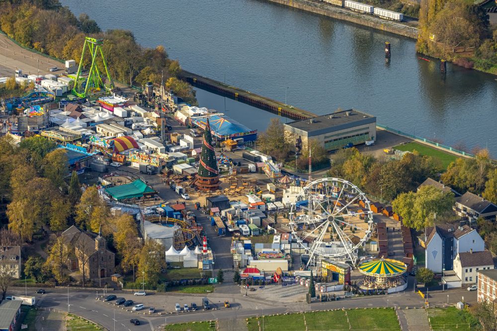 Aerial image Herne - area of the funfair Cranger Kirmes in Herne in the state North Rhine-Westphalia, Germany