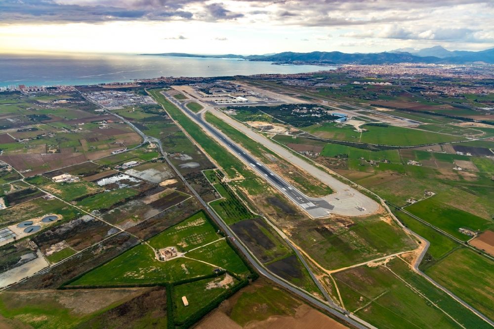 Aerial image Palma - Runway with hangar taxiways and terminals on the grounds of the airport Palma de Mallorca in Palma in Balearische Insel Mallorca, Spain