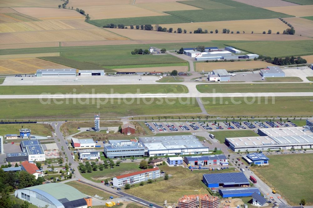 Schwäbisch Hall from the bird's eye view: Runway with hangar taxiways and terminals on the grounds of the airport in Schwaebisch Hall in the state Baden-Wuerttemberg