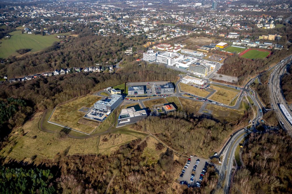Aerial photograph Bochum - Site of the Innovation Center for Healthcare of Kampmann Hoersysteme GmbH and contec - Gesellschaft fuer Organizationsentwicklung mbH on the health campus in the district of Bochum Sued in the district of Querenburg in Bochum in the Ruhr area in the state North Rhine-Westphalia, Germany