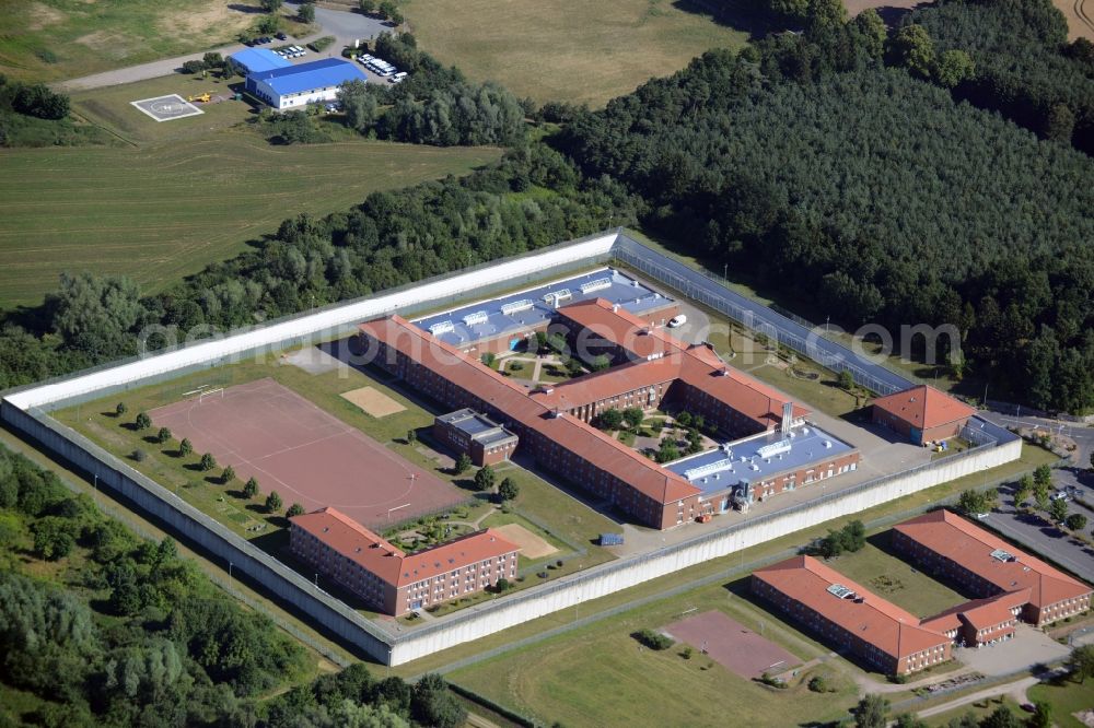 Dummerstorf from above - Prison grounds and high security fence Prison Waldeck in Dummerstorf in the state Mecklenburg - Western Pomerania