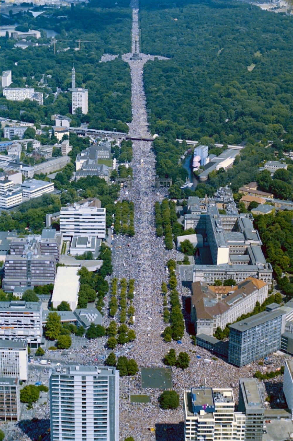Berlin from above - Participants of the Loveparade at Ernst-Reuter-Platz - Strasse des 17. Juni music festival on the event concert site in the Charlottenburg district in Berlin, Germany
