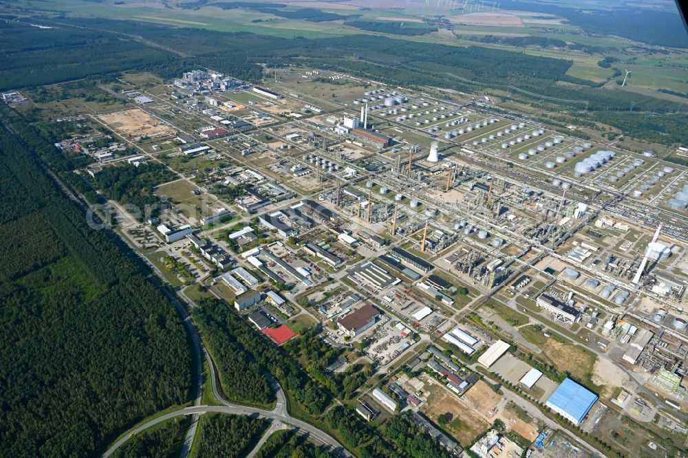 Aerial photograph Schwedt/Oder - Site of PCK Refinery GmbH, a petroleum processing plant in Schwedt / Oder in the northeast of the state of Brandenburg