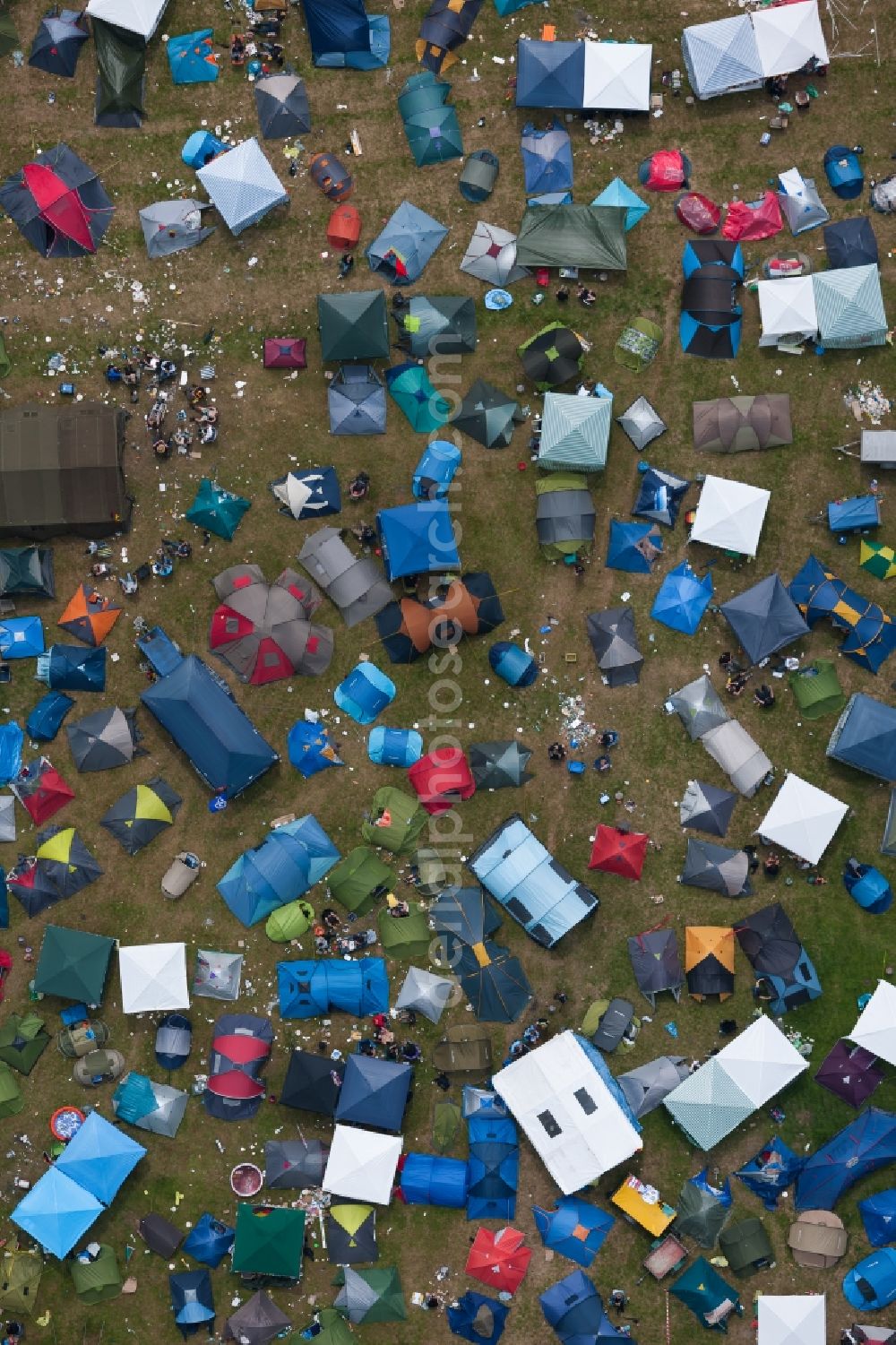 Aerial image Nürburg - Participants in the Rock am Ring music festival on the event concert area in Nuerburg in the state Rhineland-Palatinate, Germany