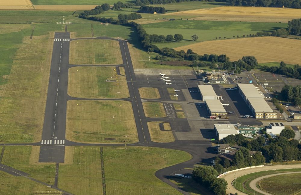 Mönchengladbach from above - Site of the airfield airport Mönchengladbach, in North Rhine-Westphalia