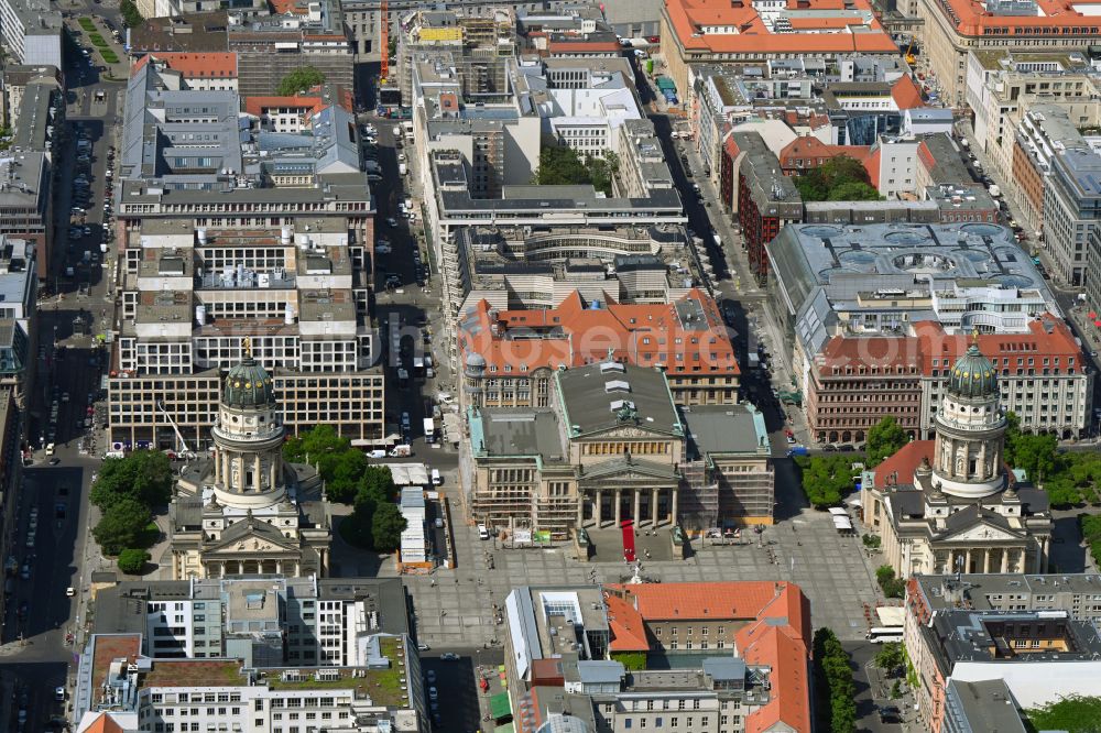 Aerial image Berlin - Gendarmenmarkt with the ensemble of buildings German and French Cathedral, Schauspielhaus in the Mitte district in Berlin, Germany