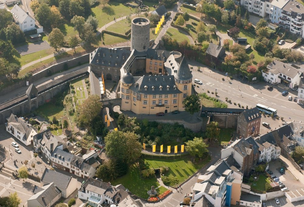 Mayen from the bird's eye view: Genoveva Castle - landmark of the city of Mayen in Rhineland-Palatinate