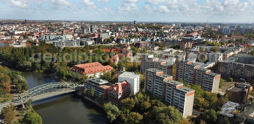 Halle (Saale) from the bird's eye view: View of the Saale river on Genzmer bridge and the Glaucha district in Halle (Saale) in the federal state of Saxony-Anhalt