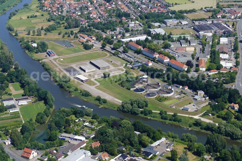 Hann. Münden from the bird's eye view: Planned Wharves and piers with ship loading terminals in the inner harbor (Weserumschglagstelle) in Hann. Muenden in the state Lower Saxony