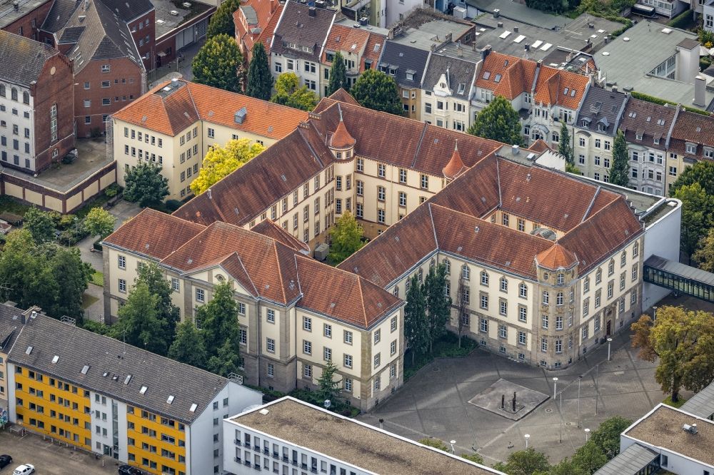 Aerial photograph Dortmund - Court- Building complex of Amtsgericht Dortmund on Gerichtsstrasse in the district Kaiserbrunnen in Dortmund at Ruhrgebiet in the state North Rhine-Westphalia, Germany