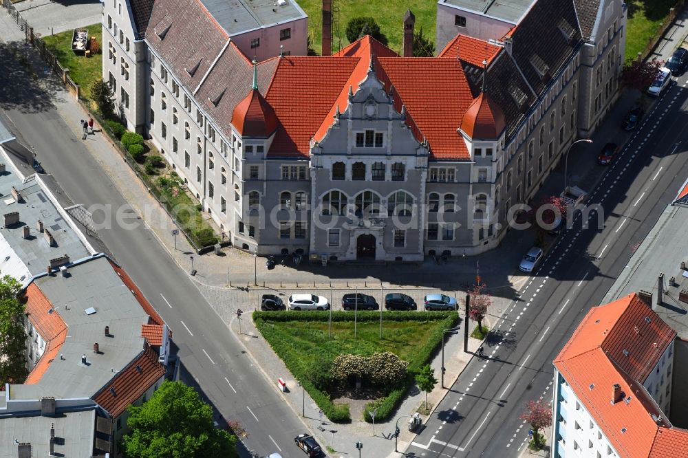 Aerial image Berlin - Court-building complex of the district court Koepenick at Mandrellplatz in the district Koepenick in Berlin, Germany