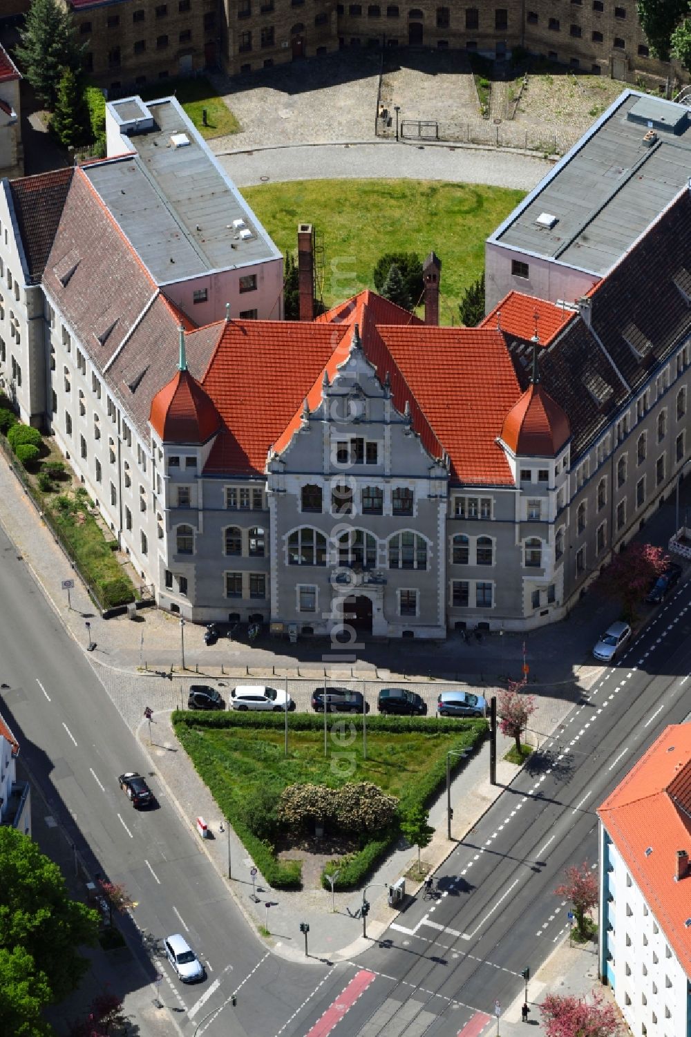 Aerial photograph Berlin - Court-building complex of the district court Koepenick at Mandrellplatz in the district Koepenick in Berlin, Germany