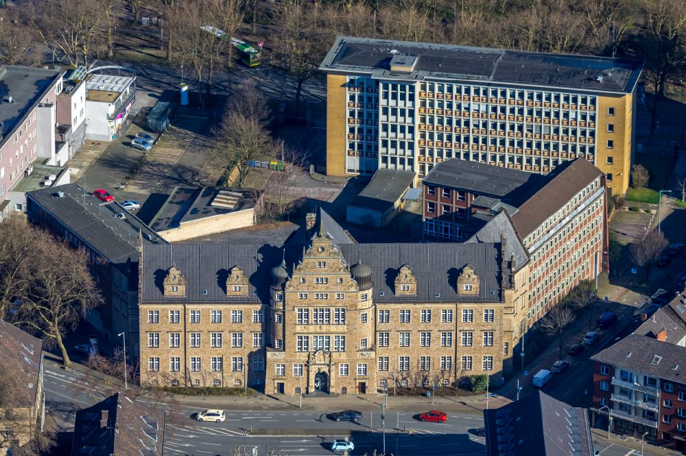 Aerial photograph Oberhausen - Court- Building complex of Oberhausen on Friedensplatz in Oberhausen at Ruhrgebiet in the state North Rhine-Westphalia, Germany