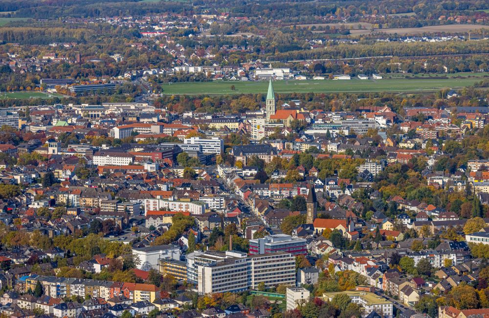 Aerial image Hamm - Court- Building complex of OLG Oberlandesgericht on street Hesslerstrasse in the district Heessen in Hamm at Ruhrgebiet in the state North Rhine-Westphalia, Germany