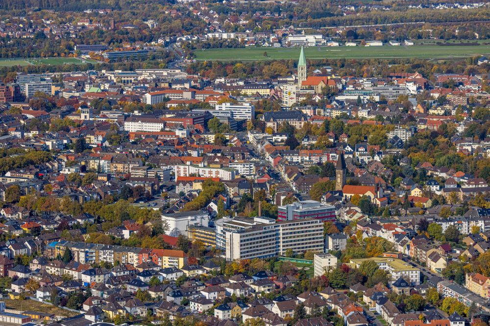Aerial photograph Hamm - Court- Building complex of OLG Oberlandesgericht on street Hesslerstrasse in the district Heessen in Hamm at Ruhrgebiet in the state North Rhine-Westphalia, Germany