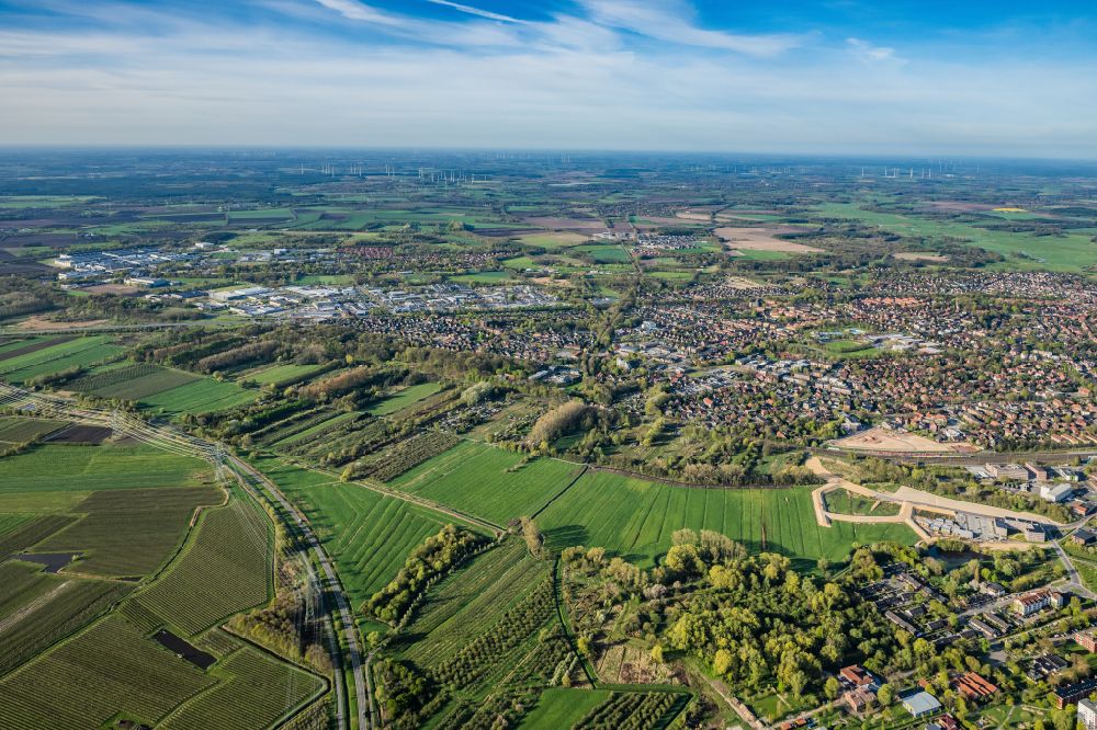Aerial photograph Stade - City area with outside districts and inner city area in Stade in the state Lower Saxony, Germany