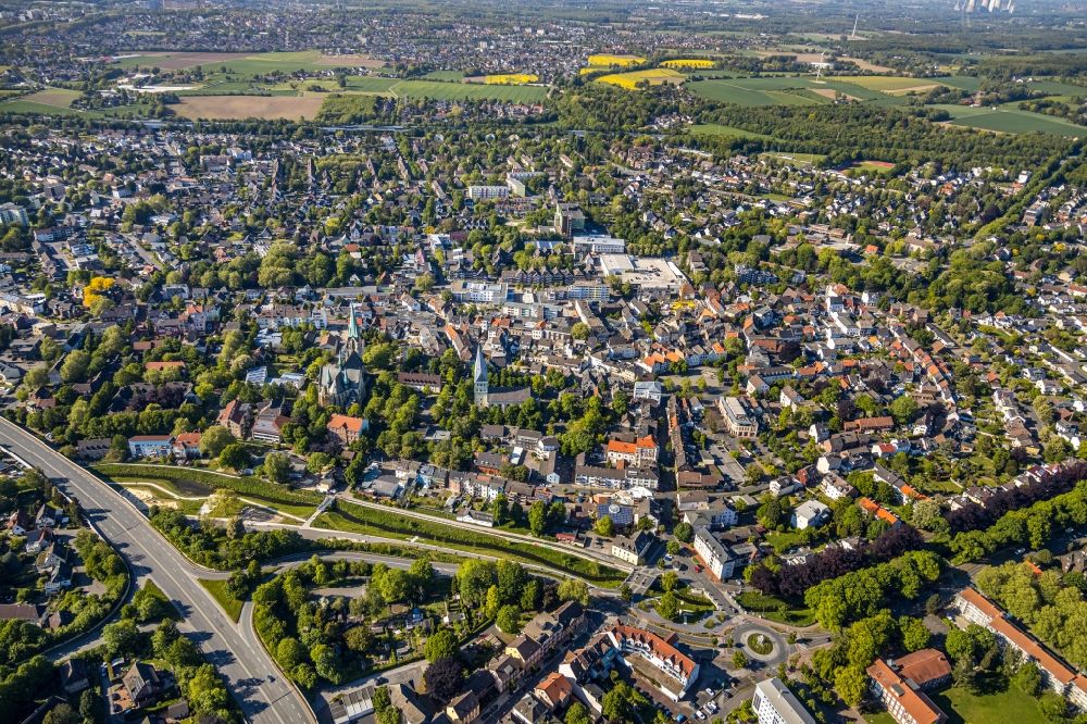 Aerial image Kamen - City area with outside districts and inner city area in Kamen in the state North Rhine-Westphalia, Germany