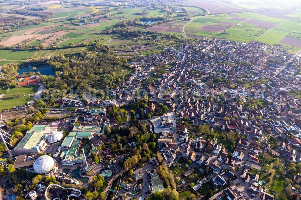 Aerial image Rust - City area with outside districts and inner city area in Rust in the state Baden-Wuerttemberg, Germany