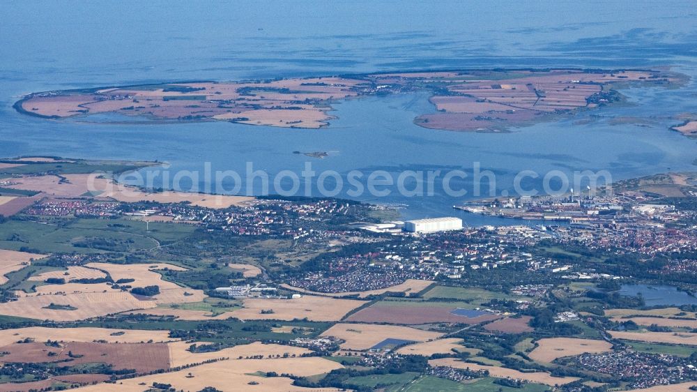 Aerial photograph Wismar - City area with outside districts and inner city area in Wismar in the state Mecklenburg - Western Pomerania, Germany