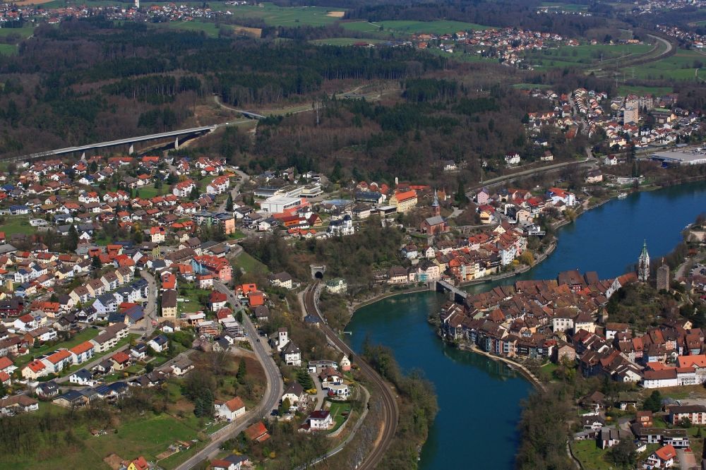Aerial photograph Laufenburg - City area with outside districts at the river Rhine in Laufenburg in the state Baden-Wuerttemberg, Germany