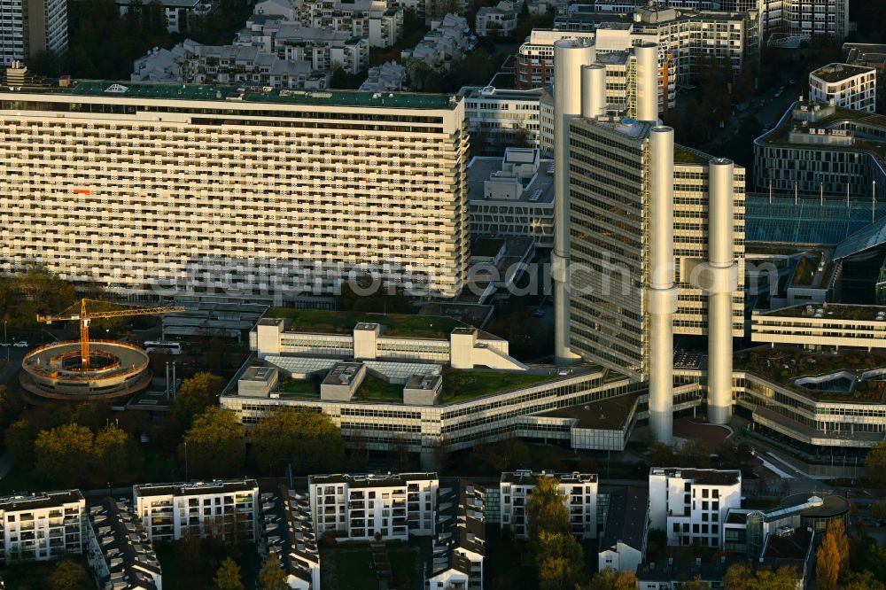 Aerial image München - High-rise building of HVB - UniCredit Bank and Sheraton Munich Arabellapark Hotel in the district of Bogenhausen in Munich in the state Bavaria, Germany