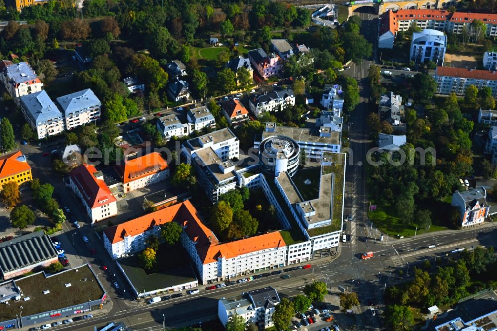 Leipzig from above - At the office building Gohils Arkaden with shopping center and medical center in the district Gohlis in Leipzig in the state Saxony, Germany. Involved company is GOLDBECK PROCENTER GmbH