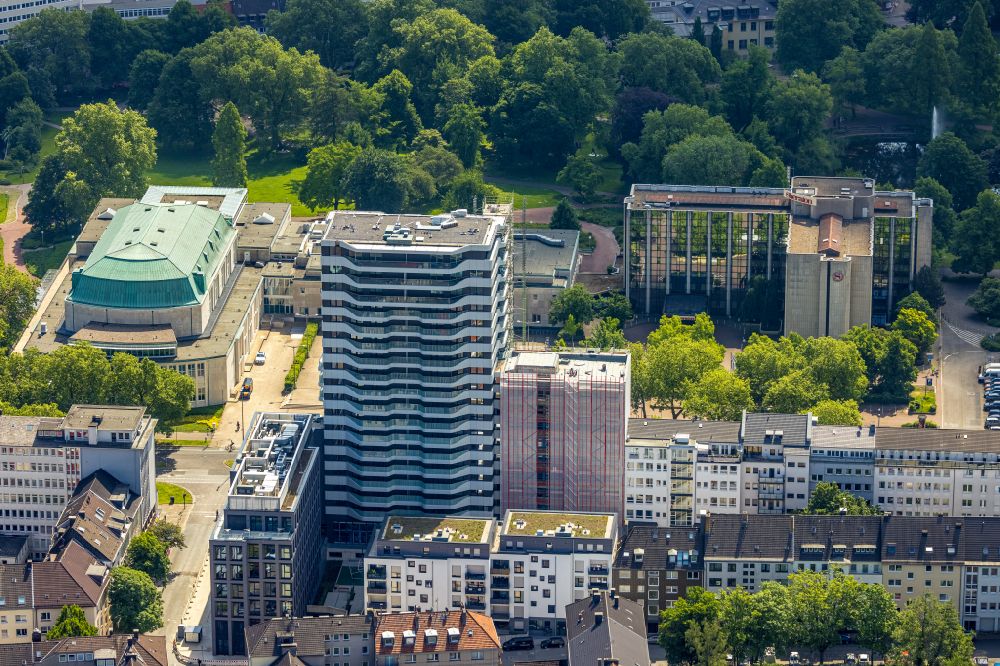Aerial image Essen - Residential and commercial building HQE Huyssen Quartier Essen on Huyssenallee in the district Suedviertel in Essen in the Ruhr area in the state North Rhine-Westphalia, Germany