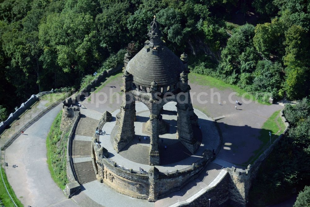 Porta Westfalica from above - Tourist attraction of the historic monument Kaiser-Wilhelm-Denkmal in Porta Westfalica in the state North Rhine-Westphalia