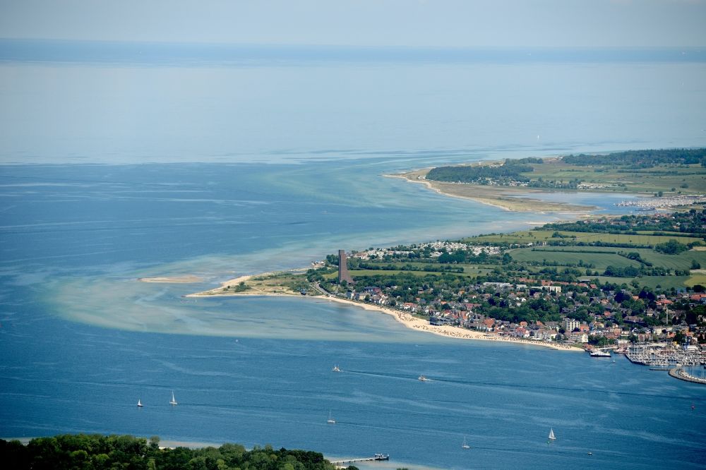 Laboe from above - Tourist attraction of the historic monument Marines - Memorial of Germans U-boats at the beach in Laboe in the state Schleswig-Holstein