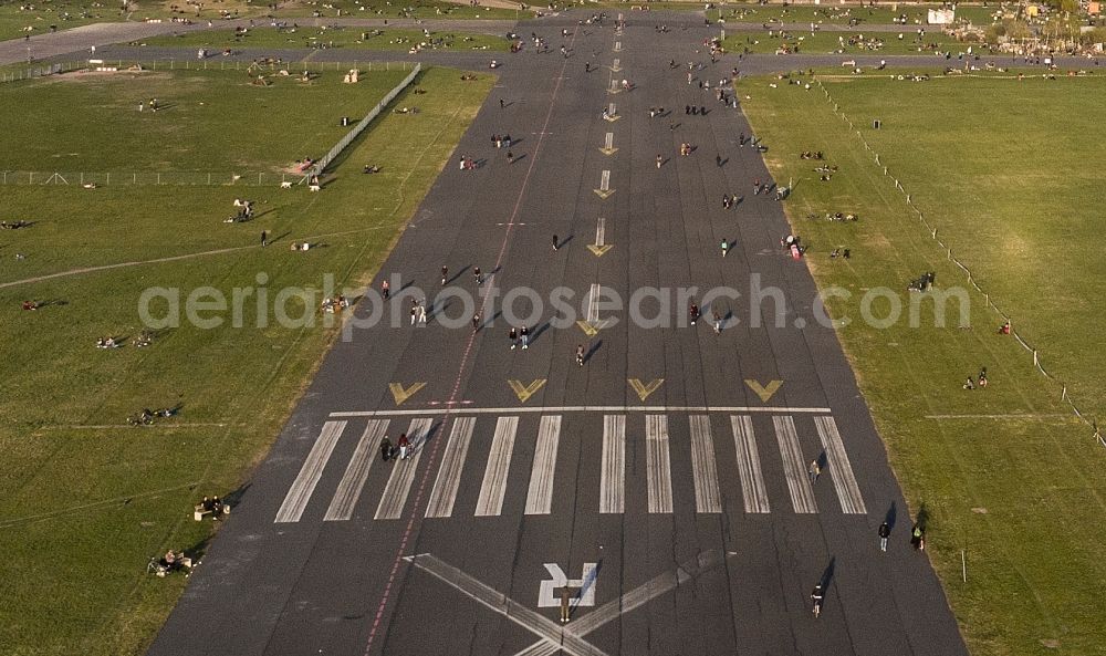 Berlin from the bird's eye view: Locked runway on the site of the former airport on Tempelhofer Feld in the district Tempelhof in Berlin, Germany