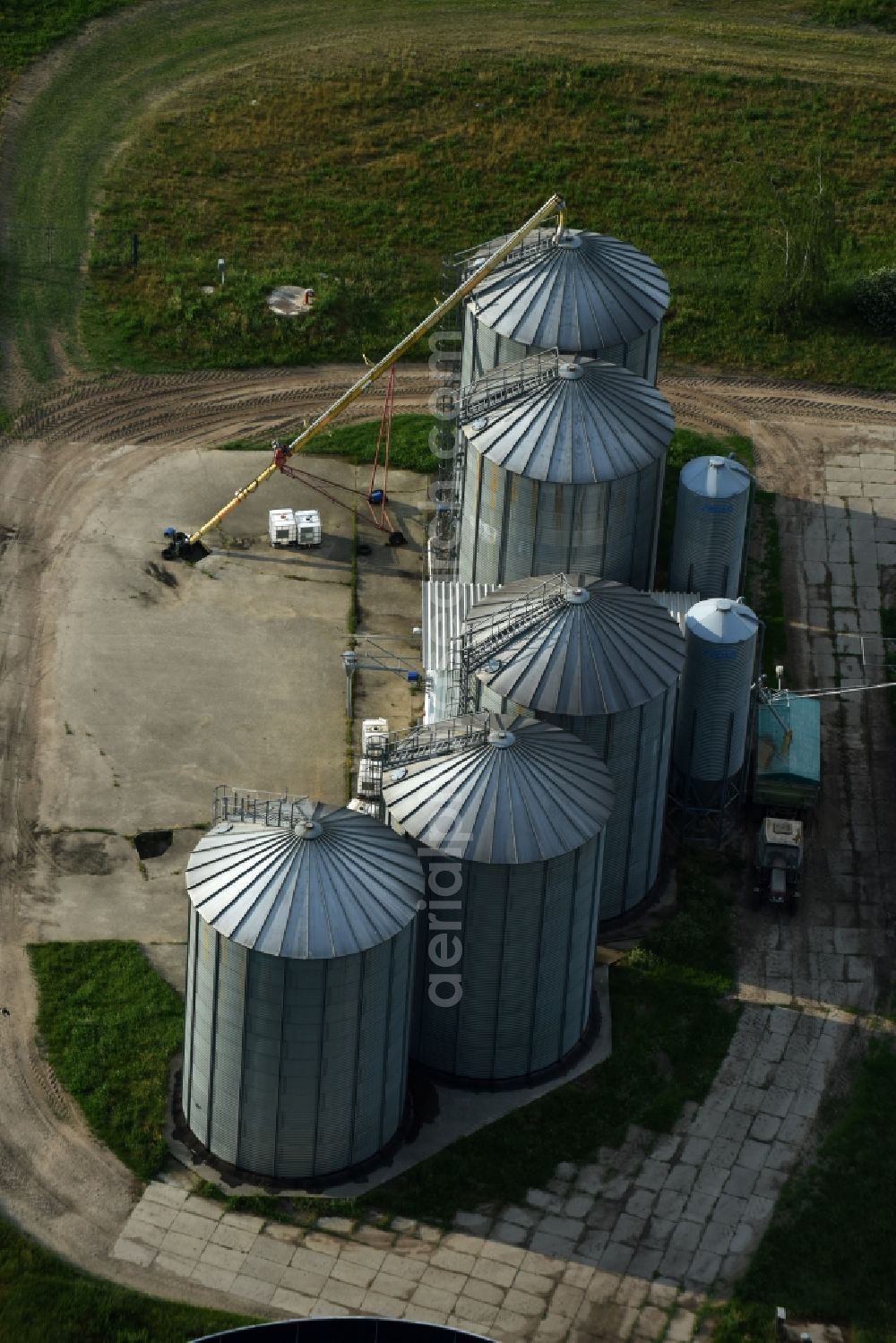 Aerial image Schwante - Grain storage silo in Schwante in the state Brandenburg