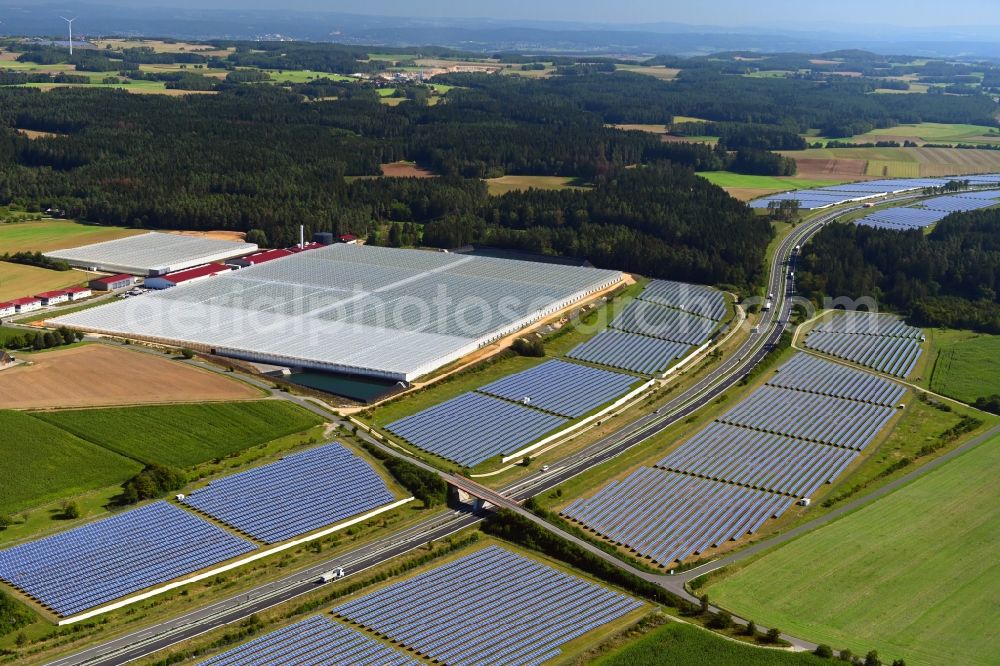 Feulersdorf from above - Greenhouses series of company Scherzer & Boss Fruchtgemuese GmbH in Feulersdorf in the state Bavaria, Germany
