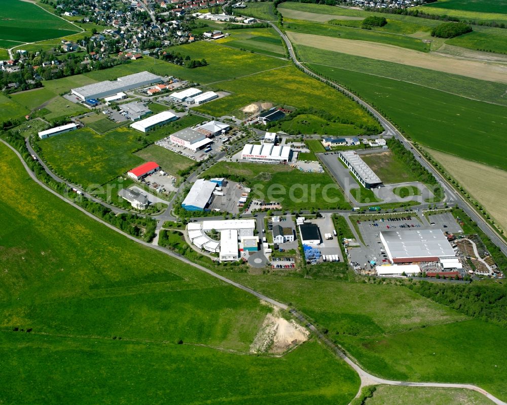 Aerial photograph Burkersdorf - Industrial estate and company settlement in Burkersdorf in the state Saxony, Germany