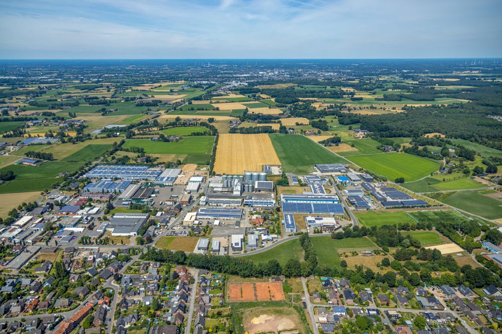 Aerial image Dingden - Industrial estate and company settlement on street Sachsenstrasse in Dingden in the state North Rhine-Westphalia, Germany