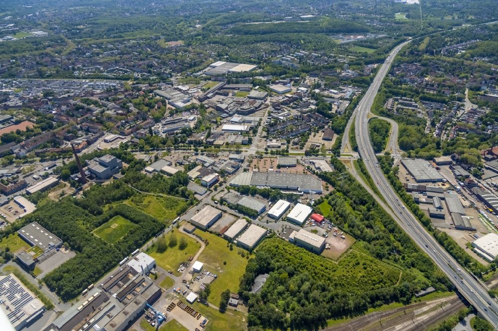 Aerial photograph Gelsenkirchen - Industrial estate and company settlement along the Lockhofstrasse in the district Schalke in Gelsenkirchen at Ruhrgebiet in the state North Rhine-Westphalia, Germany