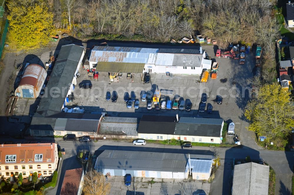 Aerial image Berlin - Industrial estate and company settlement on Genossenschaftsweg in the district Wartenberg in Berlin, Germany