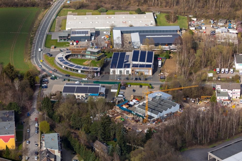 Aerial photograph Bochum - Industrial estate and company settlement overlooking the building of the wholesale company MEGA eG on Gewerbestrasse in the district Guennigfeld in Bochum in the state North Rhine-Westphalia, Germany